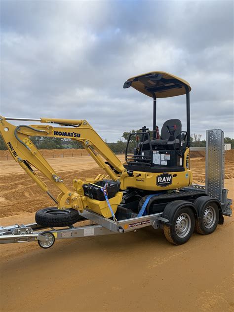 komatsu 1.8t excavator